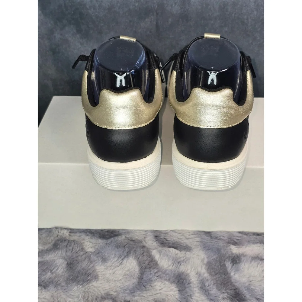 ECCO Soft 7 Sneaker Black Gold Perforated Leather Natural Motion Womens 11 EU 42